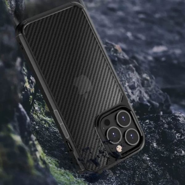Чохол Line під карбон для Iphone 15 Pro Чорний 81171