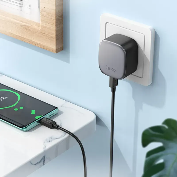 Мережевий зарядний пристрій HOCO CS32A Rise PD20W+QC3.0 Black 88455