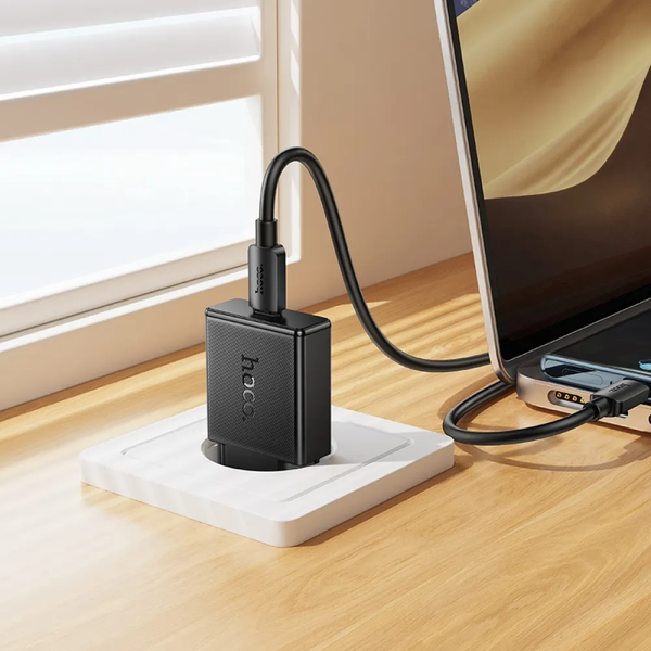 Мережевий зарядний пристрій HOCO N72 Type-C PD20W Black 87209