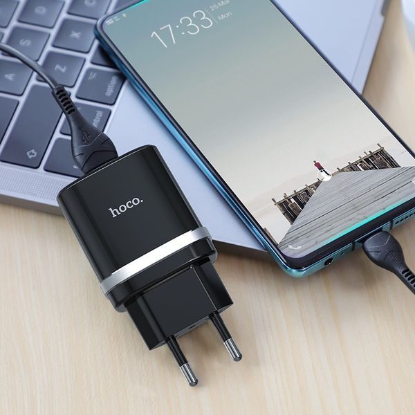 Мережевий зарядний пристрій Hoco C12Q Smart Quick Charge 3.0 + кабель Type-C 1USB / 3A Black 47046