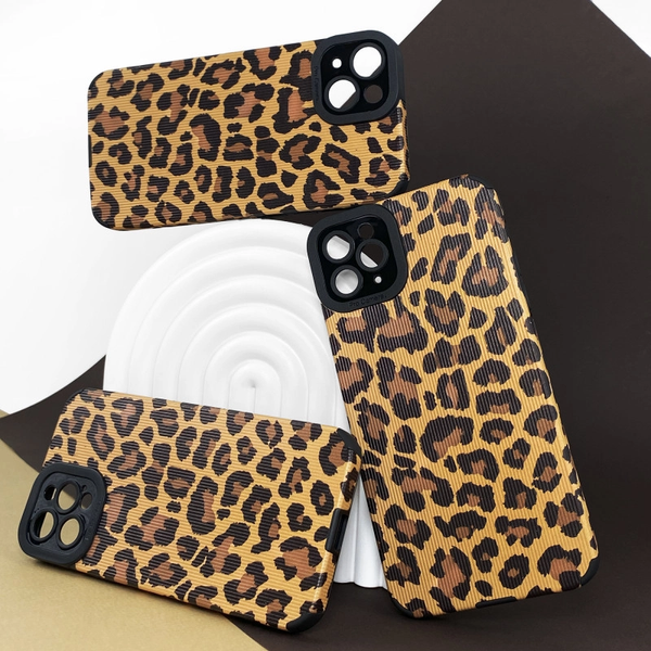 Чехол Leopard для Iphone 16 Pro Leopard