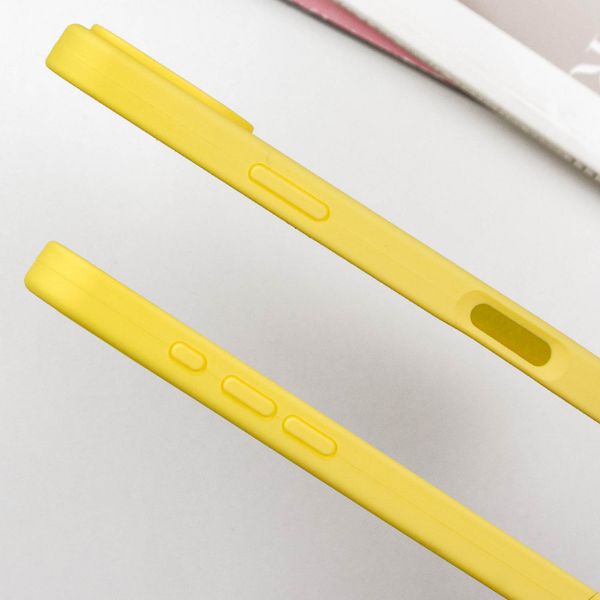 Чехол Silicone Case для Iphone 16 Желтый / Yellow